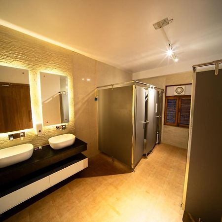 Pokhara Backpackers Hostel Kültér fotó