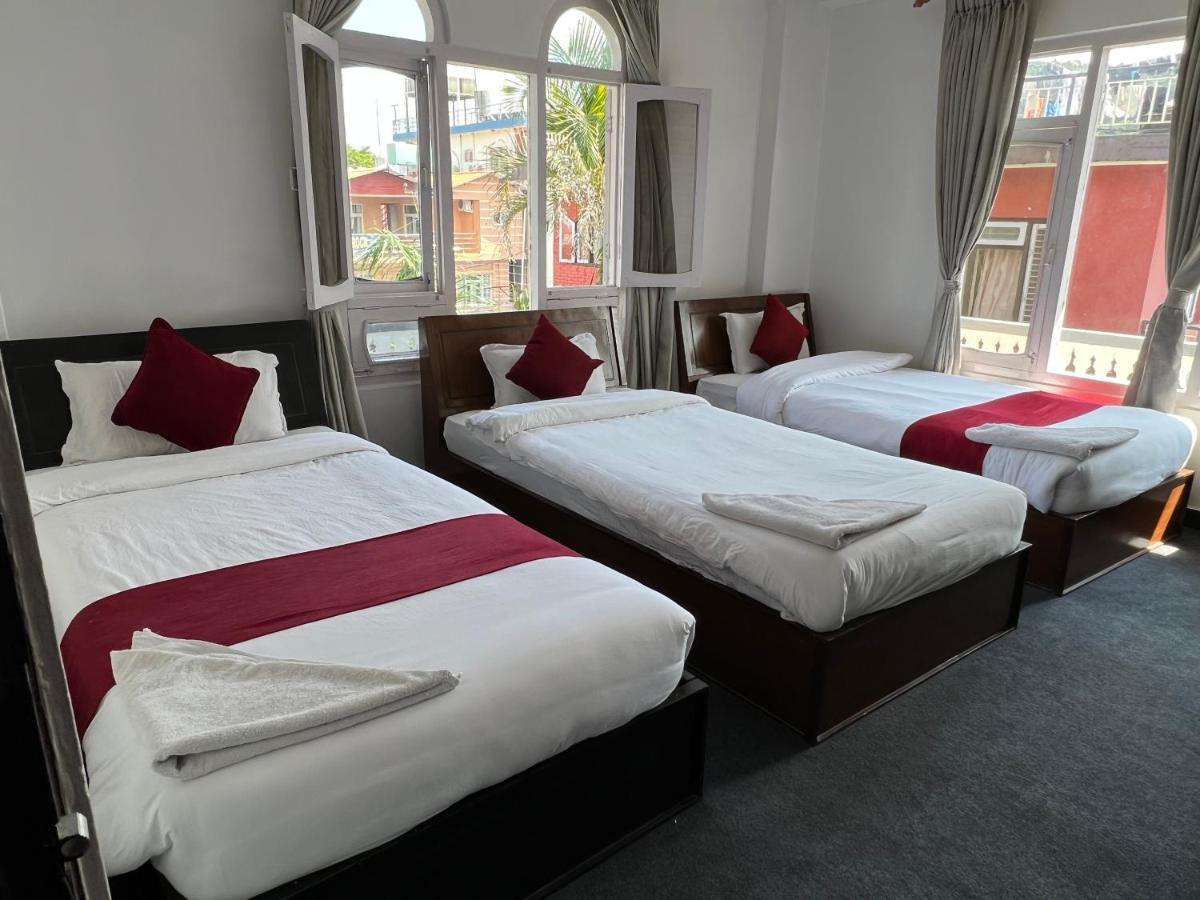 Pokhara Backpackers Hostel Kültér fotó