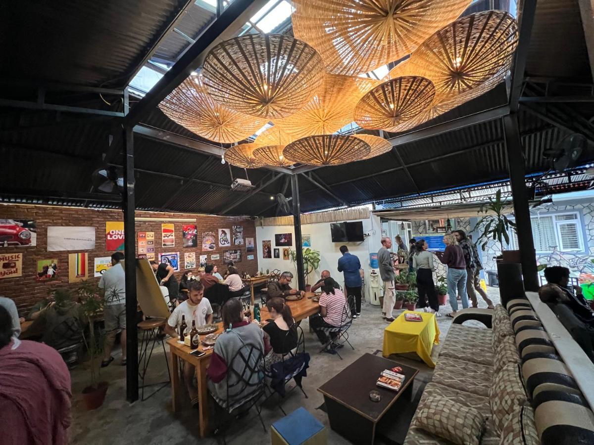 Pokhara Backpackers Hostel Kültér fotó