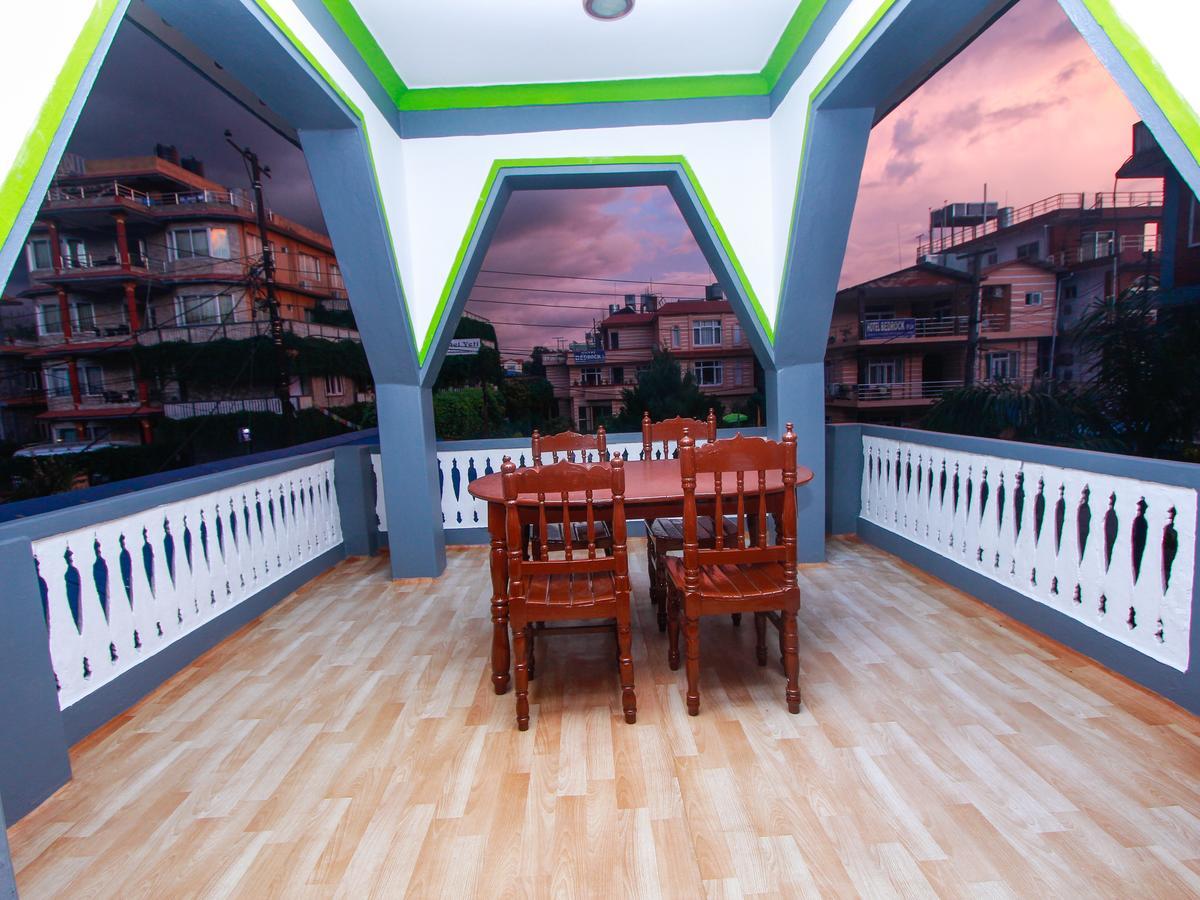 Pokhara Backpackers Hostel Kültér fotó