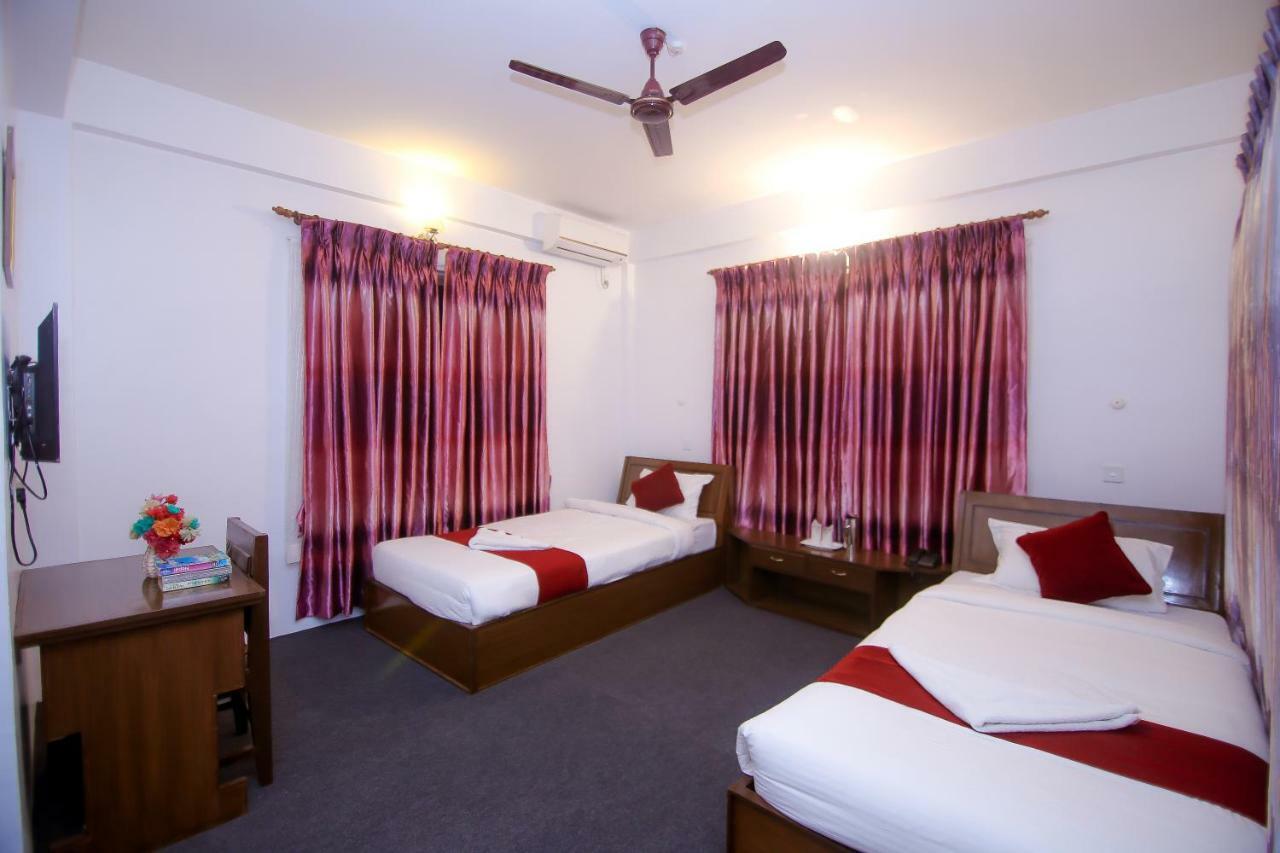 Pokhara Backpackers Hostel Kültér fotó