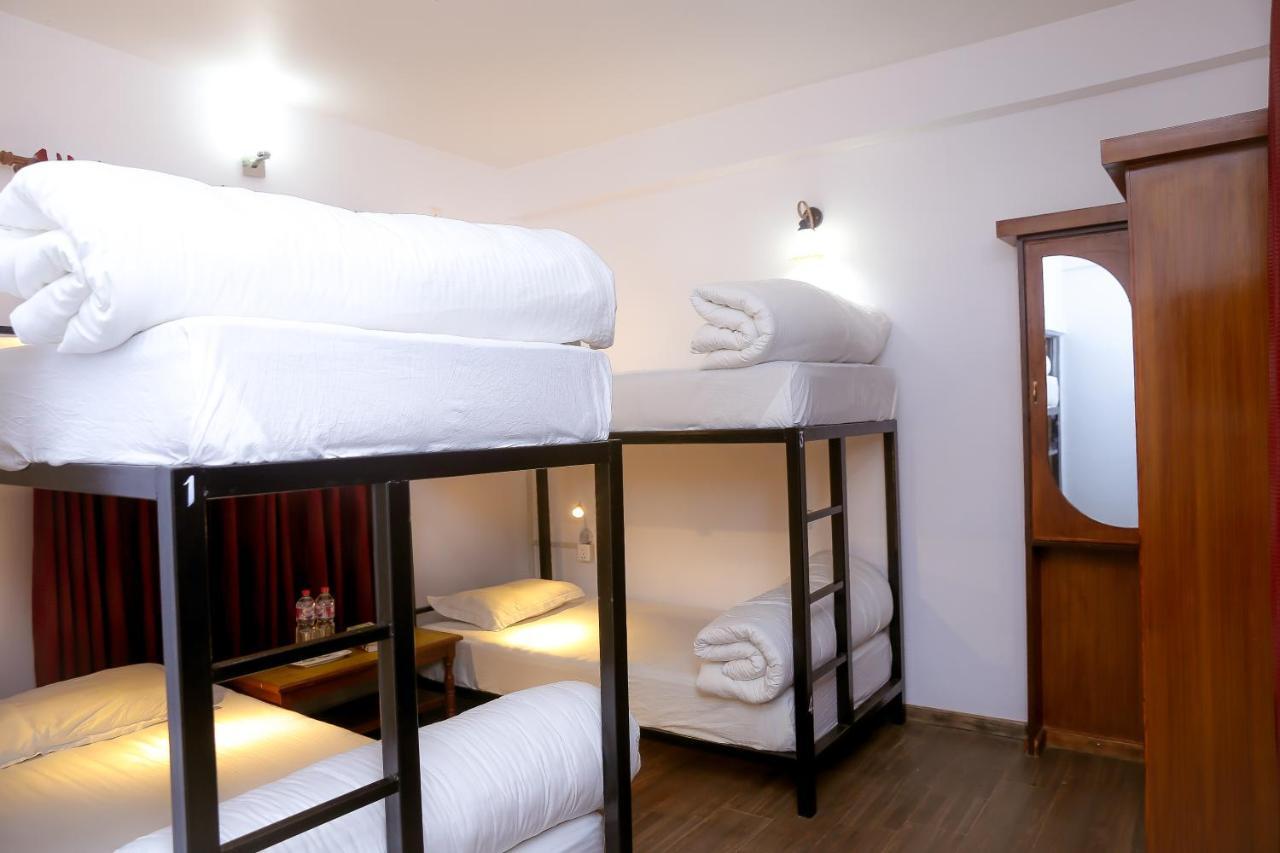 Pokhara Backpackers Hostel Kültér fotó